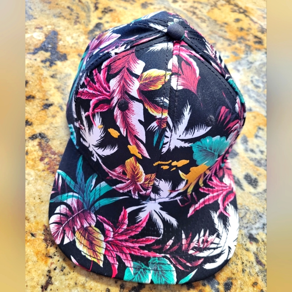 Otto Hawaiian Floral Snapback Hat